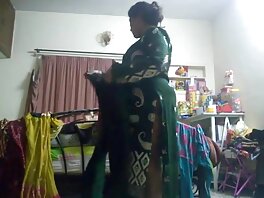 Cheerleader muuttuu vanha nainen sex kuumaksi Cowgirliksi